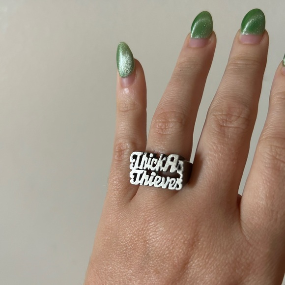 Thick as thieves sterling silver ring - Picture 2 of 6